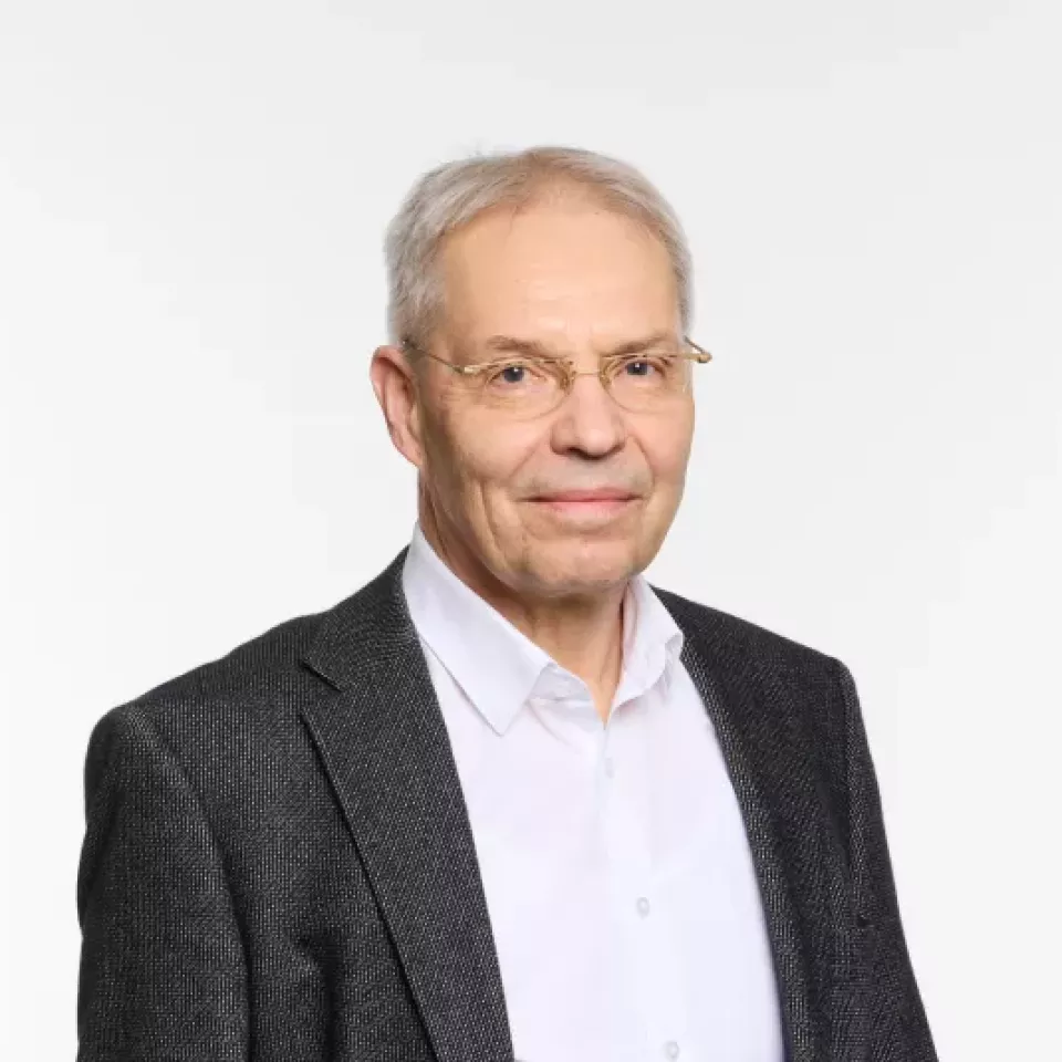 Dr. Wolfgang Tesch